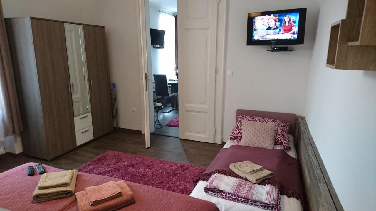 Nobilis Apartman Eger Eksteriør billede